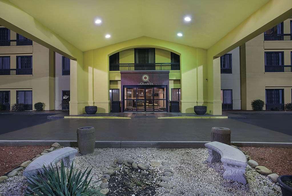 La Quinta Inn By Wyndham Pigeon Forge-Dollywood Bagian luar foto