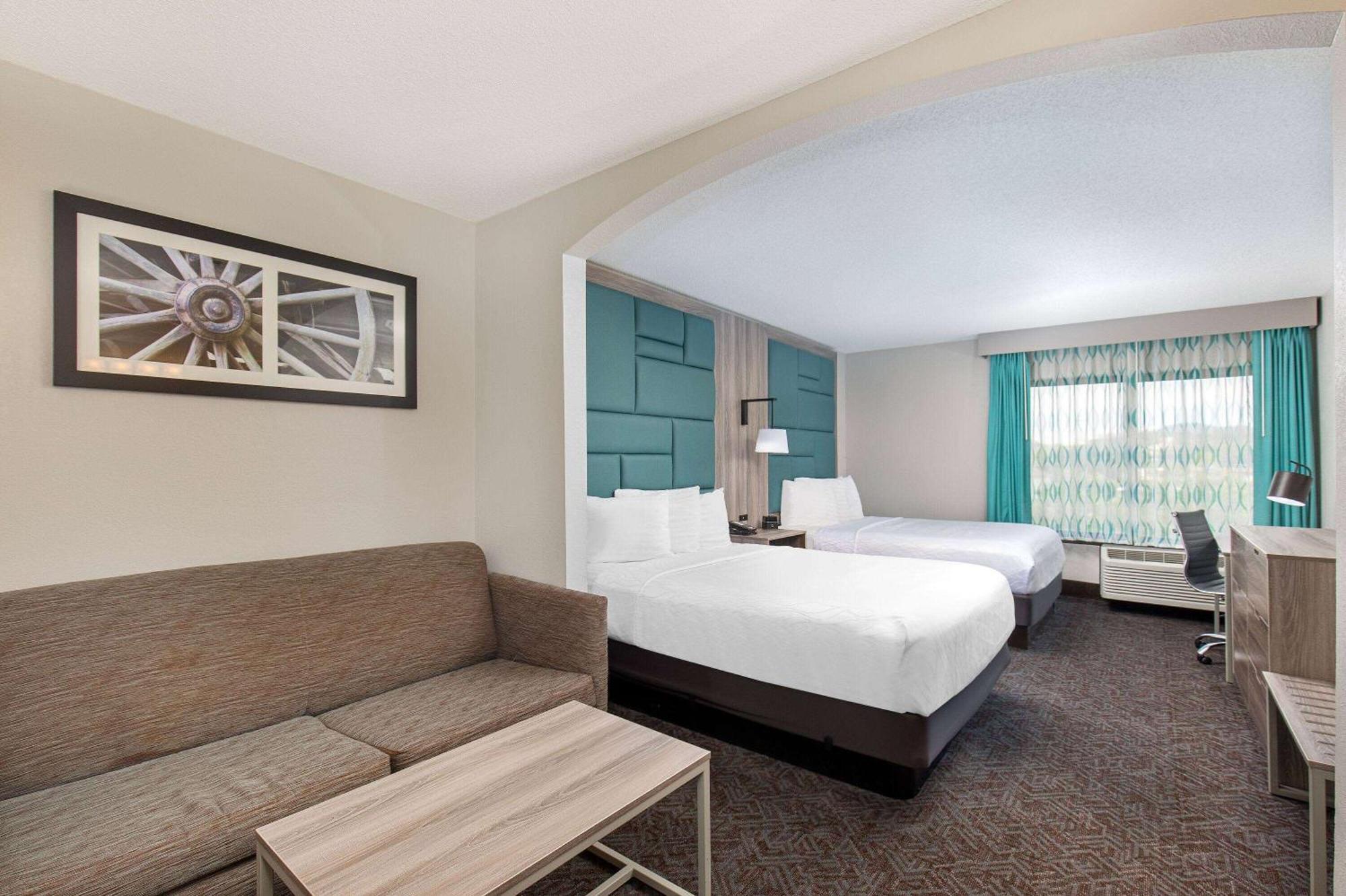 La Quinta Inn By Wyndham Pigeon Forge-Dollywood Bagian luar foto