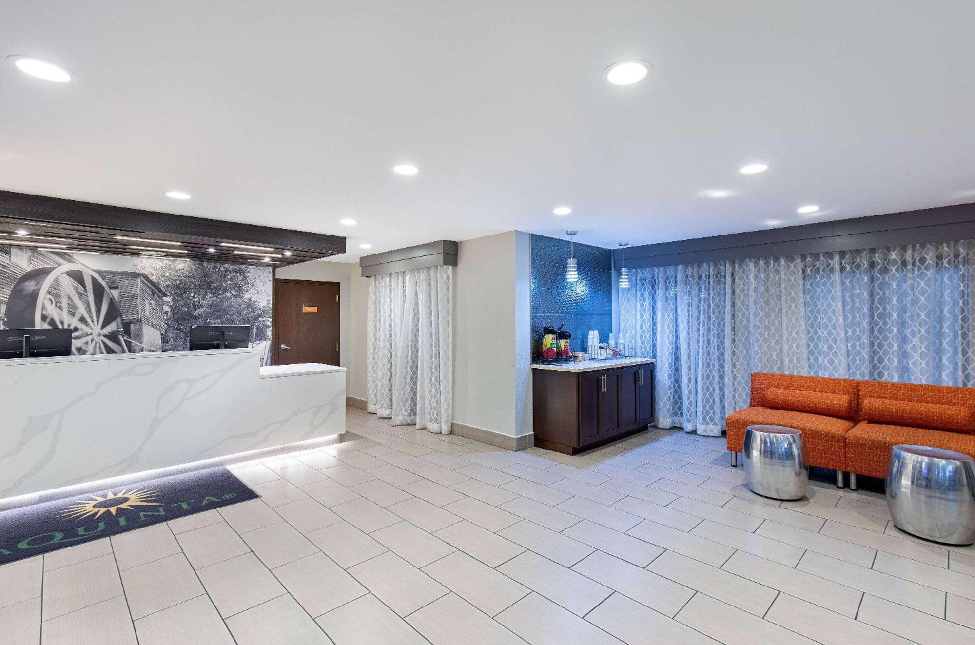 La Quinta Inn By Wyndham Pigeon Forge-Dollywood Bagian luar foto